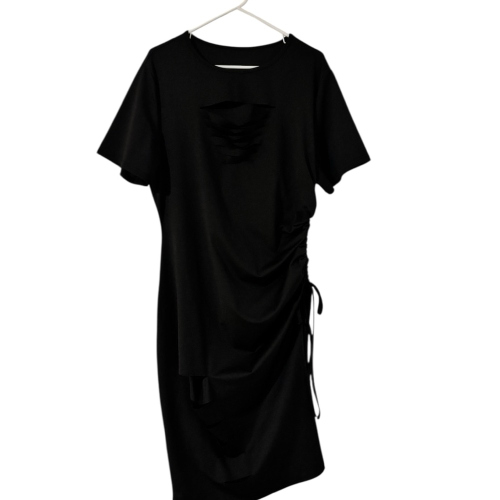 Elegant Black Ruched Dress